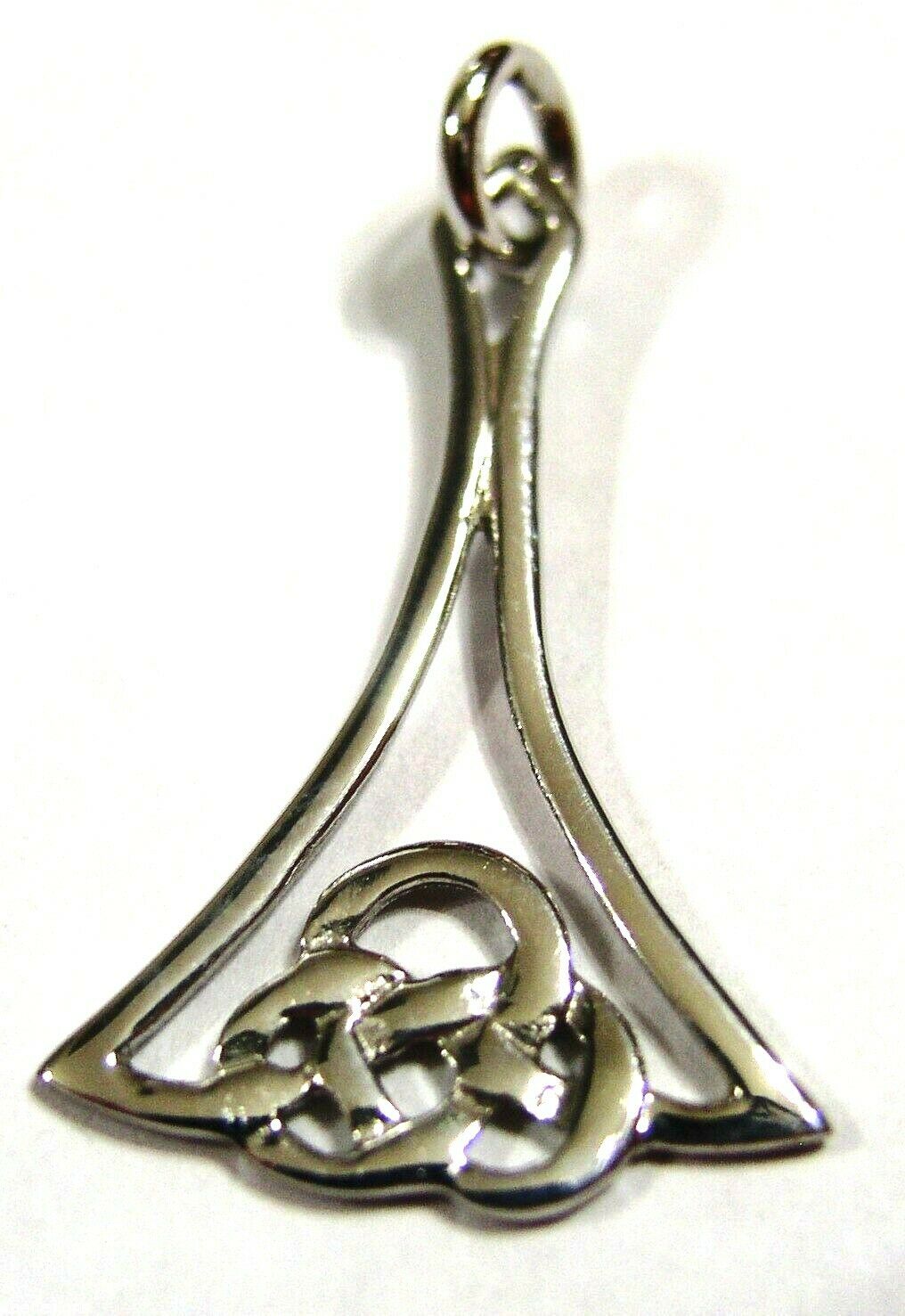 Kaedesigns, New Genuine Brand New 9ct 9K Yellow, Rose or White Gold Celtic Knot Pendant