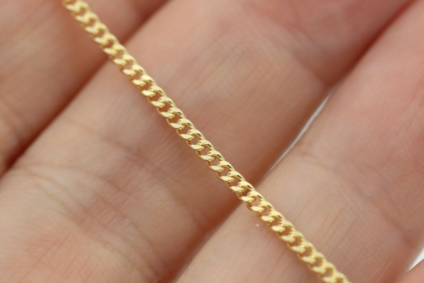 Genuine 9ct Yellow Gold Curb Kerb Necklace / Chain 4.4grams 50cm