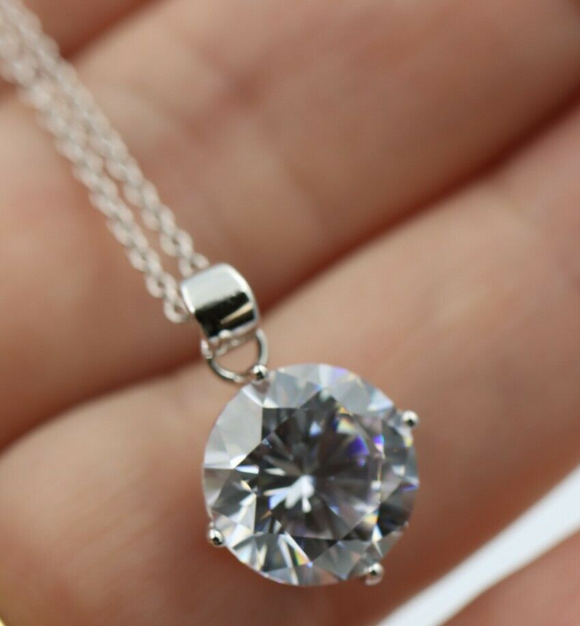 Silver 925 hot sale pendant with diamonds