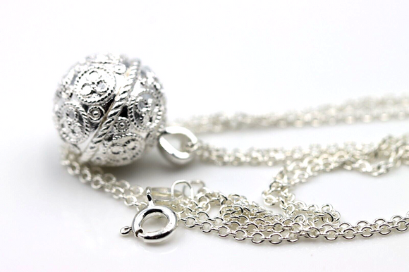 Genuine Sterling Silver Lace Pattern Ball Memorial Pendant with Screw Opening Bail + Necklace