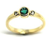 Size O Genuine 9ct 9kt Yellow, Rose or White Gold Trilogy & Emerald Ring