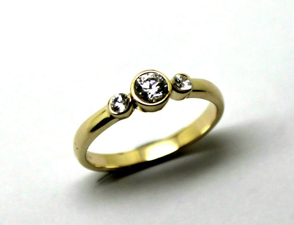 Kaedesigns, Genuine 9ct 9kt Size O Yellow, Rose or White Gold Trilogy & Cubic Zirconia Ring