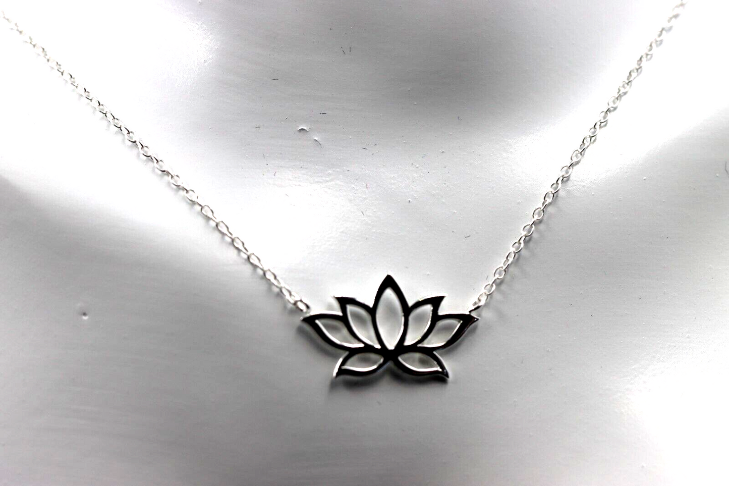 Sterling Silver 925 Open Lotus Flower Necklace Pendant Chain